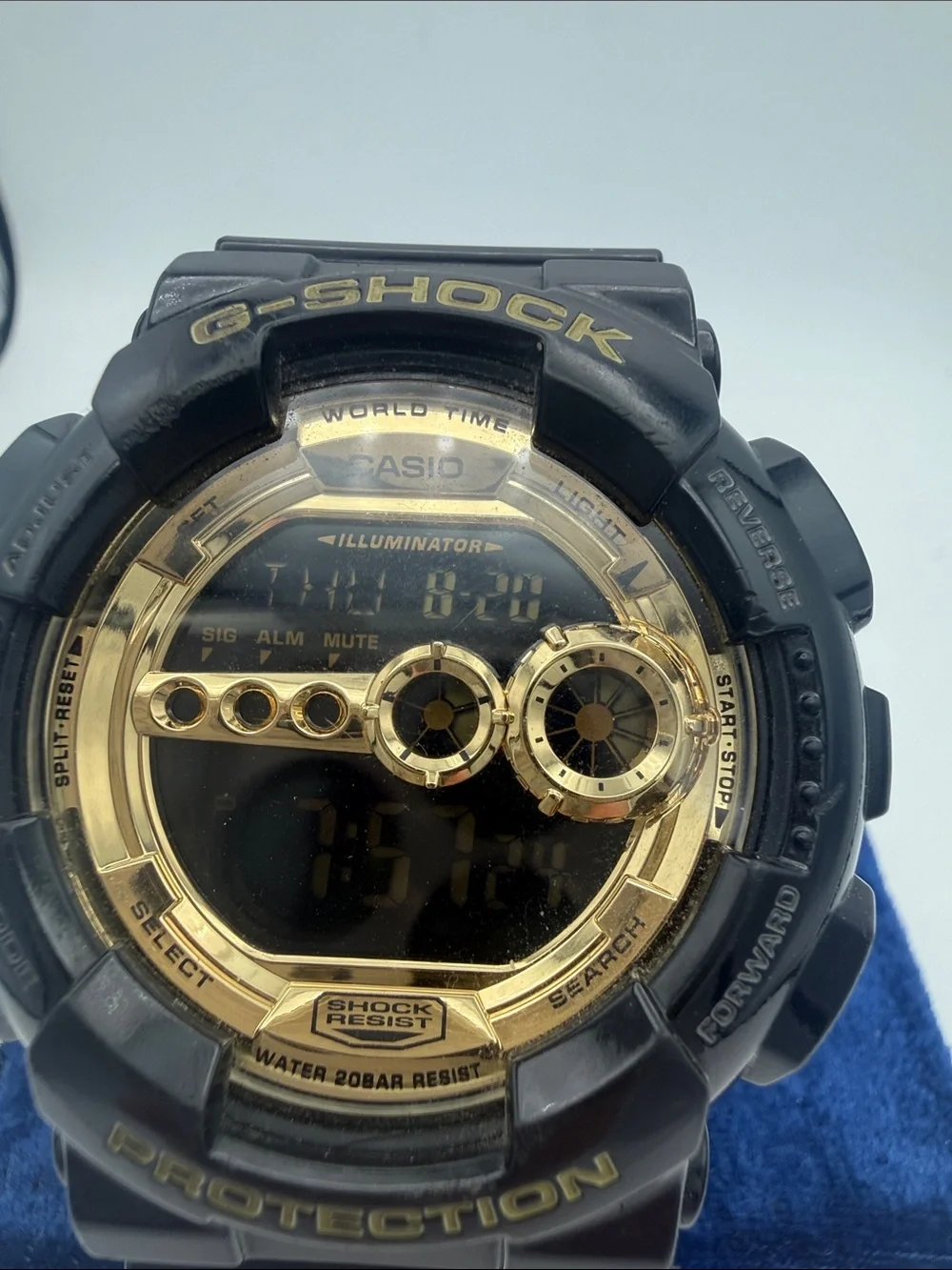 Casio G-Shock GD-100GB-1 Black Gold Watch Module 3263 200M works
